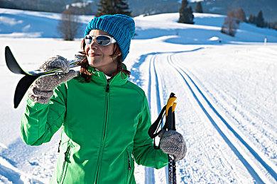 像素风格轻肉鸽塔防游戏《地牢战争3》现已上线Steam平台 预计2025年内推出